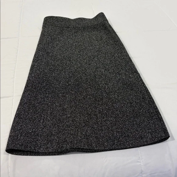 3 skirts - Picture 5 of 8